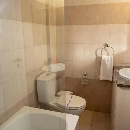 Ruby Evelyn Villa Protaras